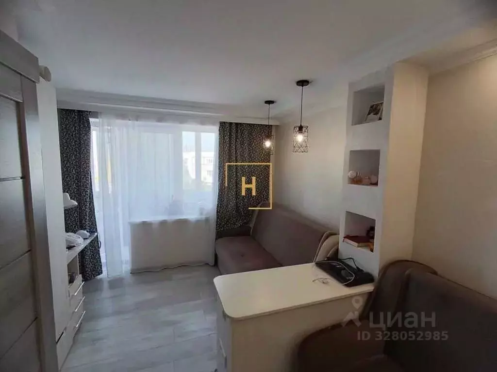 1-к кв. Крым, Сакский район, с. Уютное ул. Кирова, 6 (21.2 м) - Фото 1