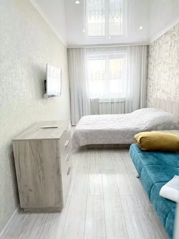 2-к кв. Сахалинская область, Южно-Сахалинск ул. Алексея Максимовича ... - Фото 2