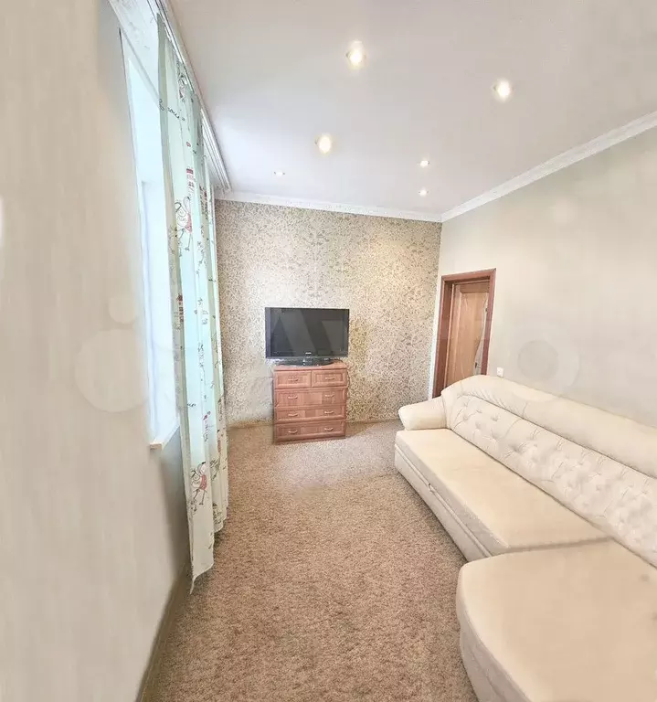 Комната 24 м в 2-к., 2/5 эт. - Фото 0