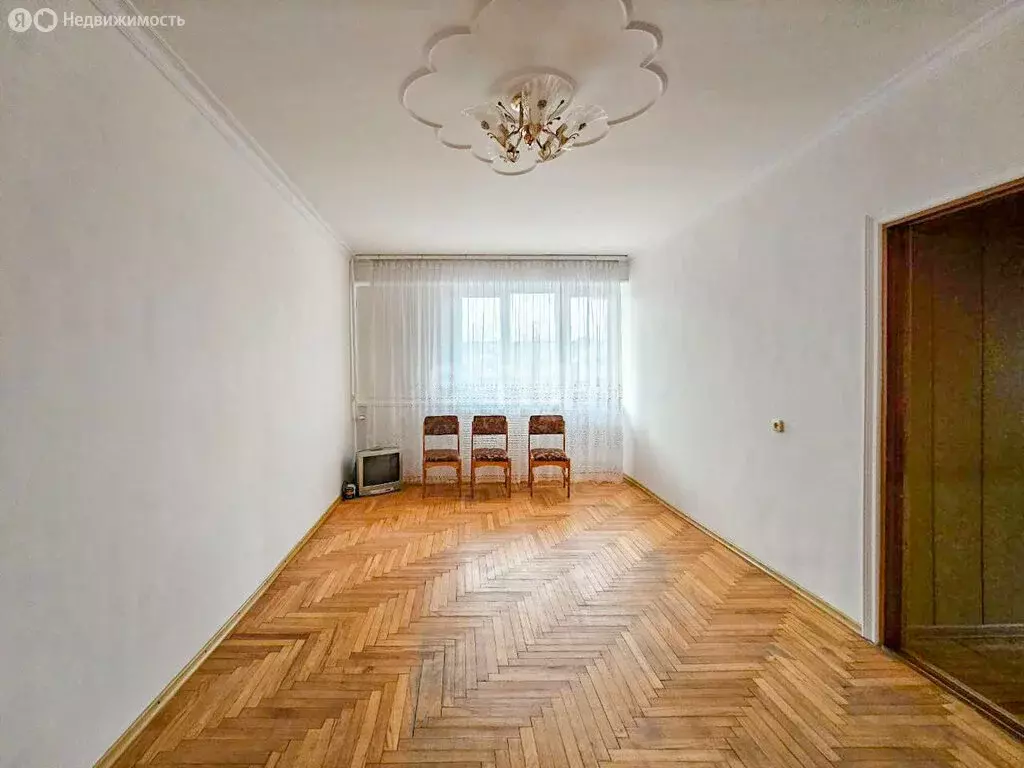 3-комнатная квартира: Нальчик, проспект Шогенцукова, 26 (79.6 м) - Фото 0