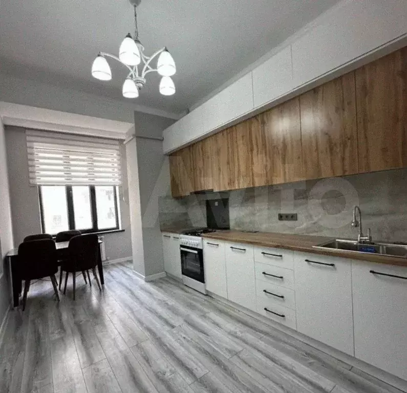 1-к. квартира, 37 м, 3/10 эт. - Фото 0
