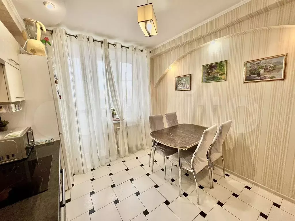 4-к. квартира, 100 м, 14/15 эт. - Фото 1