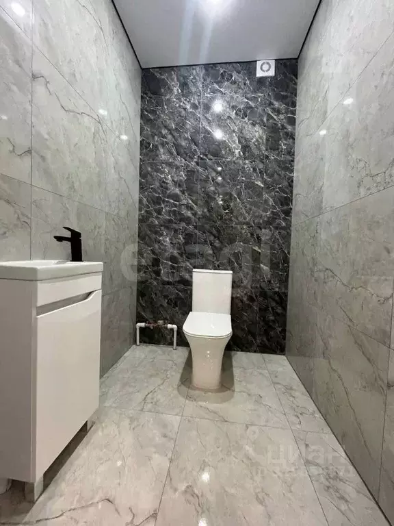 Дом в Ставропольский край, Михайловск Шпаковский район, ул. Владимира ... - Фото 1