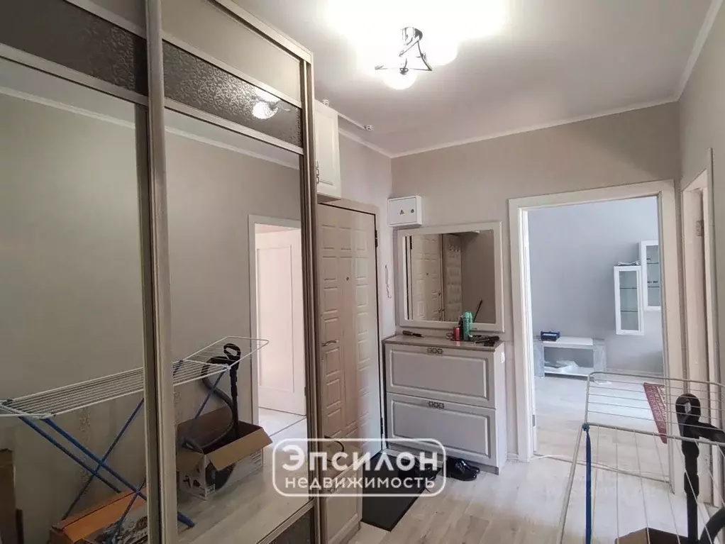 2-к кв. Курская область, Курск ул. Домостроителей, 8 (57.4 м) - Фото 2