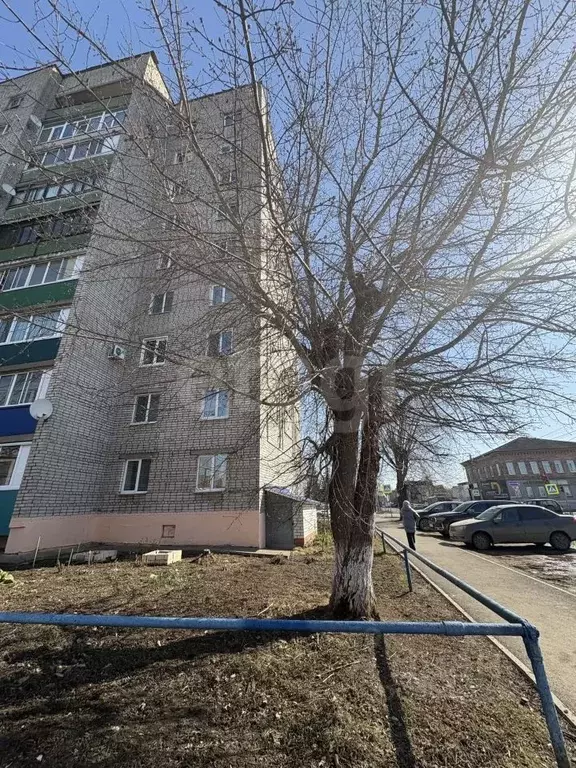 2-к кв. Удмуртия, Сарапул ул. Азина, 94 (48.8 м) - Фото 1