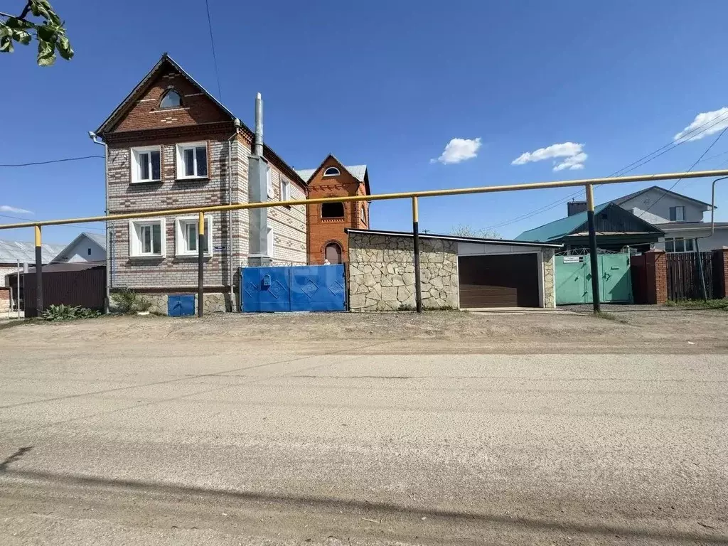 Дом в Башкортостан, Уфа Сарапульская ул., 51 (178 м) - Фото 1