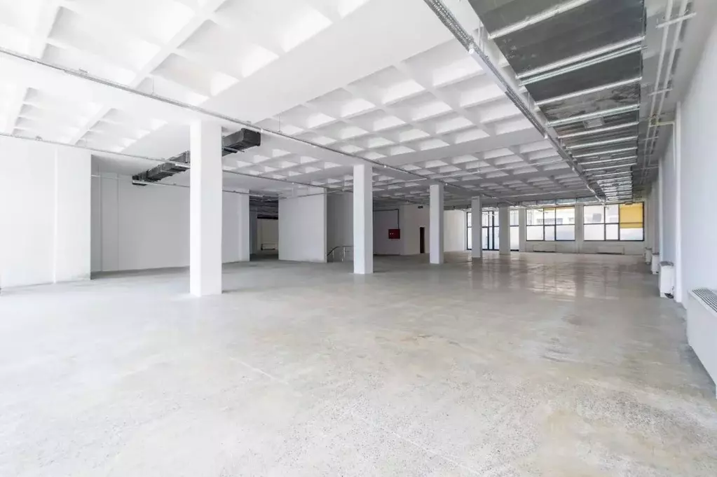 Производственное помещение в Москва ул. Верхние Поля, 56С17 (5000 м) - Фото 1