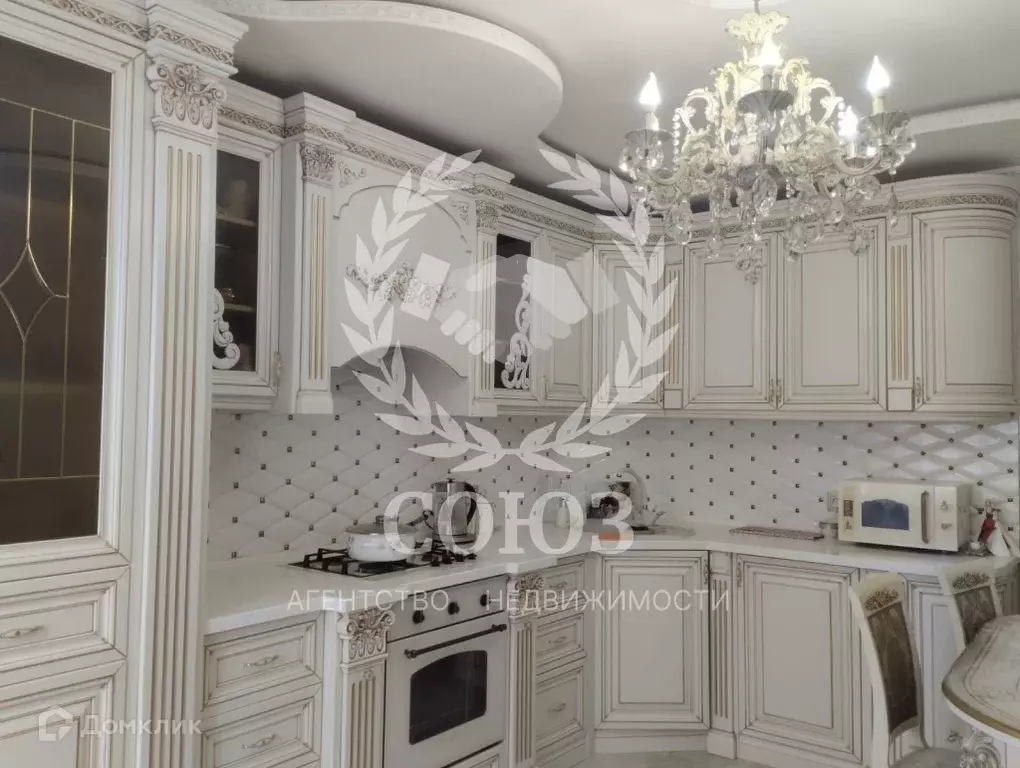 Продаётся 4-к квартира, 130 м - Фото 0