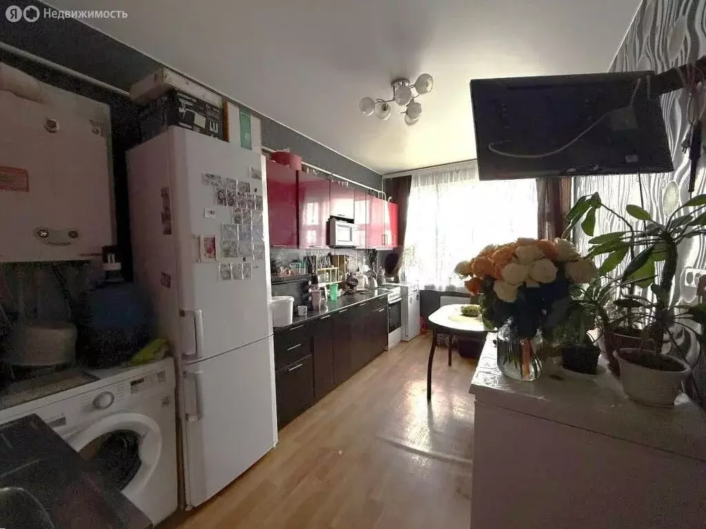 2-комнатная квартира: Великий Устюг, Набережная улица, 74 (54.8 м) - Фото 1