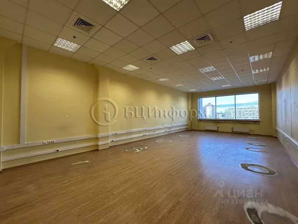 Офис в Санкт-Петербург пл. Конституции, 1 (70 м) - Фото 0