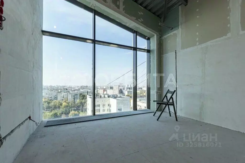 1-к кв. Тюменская область, Тюмень ул. Республики, 86к2 (62.5 м) - Фото 2