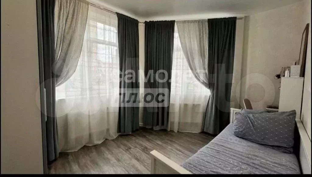 2-к. квартира, 63,3 м, 1/9 эт. - Фото 0