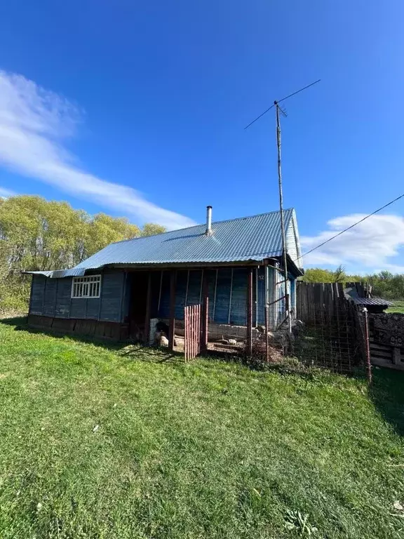 Дом в Татарстан, Высокогорский район, Усадское с/пос, д. Садилово ул. ... - Фото 1