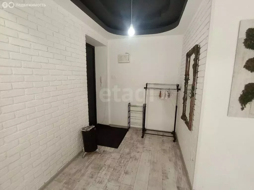 2-комнатная квартира: Краснокамск, Большевистская улица, 33 (49 м) - Фото 1