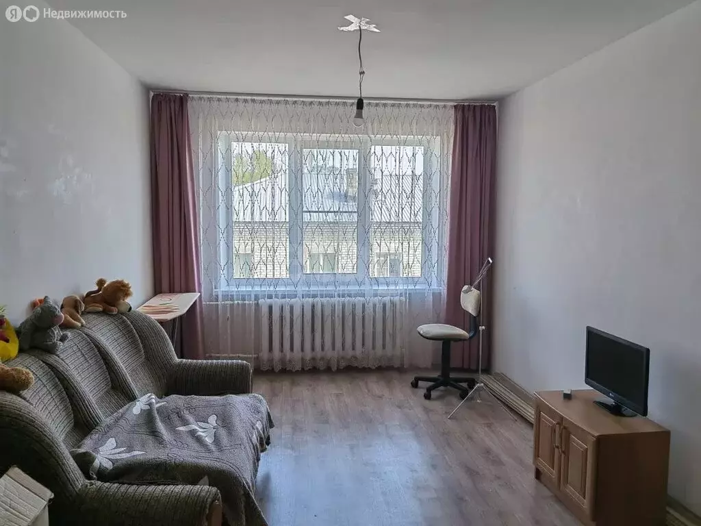 2-комнатная квартира: посёлок городского типа Краснооктябрьский, ... - Фото 2