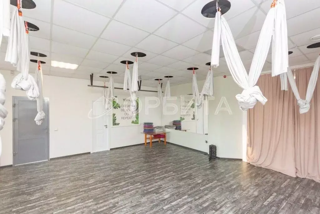 Помещение свободного назначения в Тюменская область, Тюмень ул. ... - Фото 2