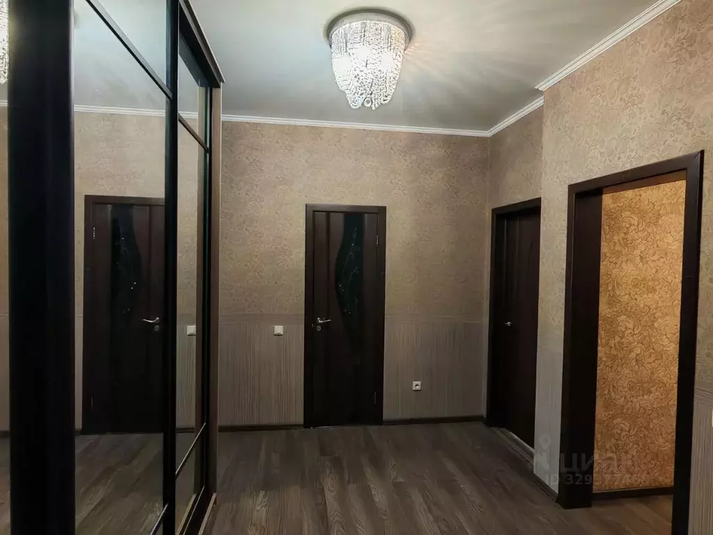 2-к кв. Татарстан, Казань ул. Адоратского, 1а (67.9 м) - Фото 1