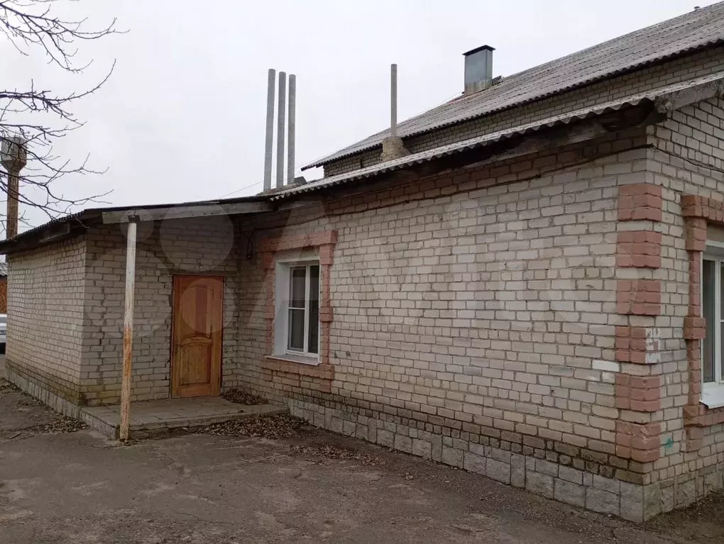 Общежитие, 600 м - Фото 1