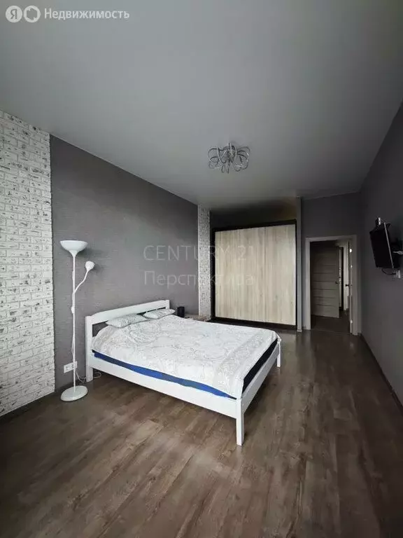 1-комнатная квартира: посёлок городского типа Ильинский, улица ... - Фото 0