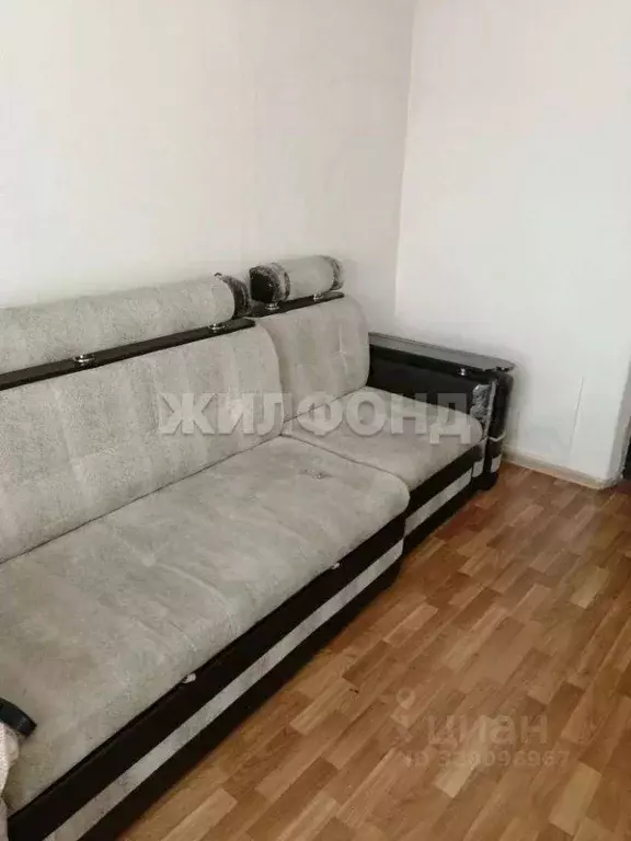 Комната Новосибирская область, Новосибирск ул. Объединения, 39 (14.0 ... - Фото 1