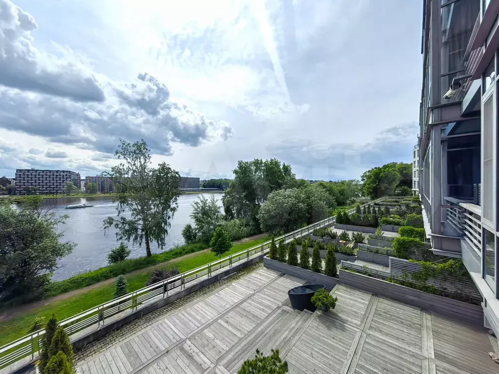 3-к. квартира, 171 м, 3/7 эт. - Фото 1