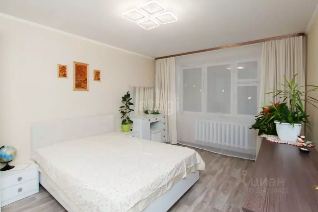 2-к кв. Тюменская область, Тюмень ул. Николая Семенова, 35 (62.1 м) - Фото 1