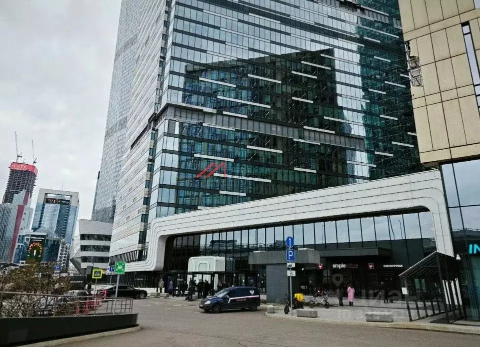 Торговая площадь в Москва наб. Пресненская, 10с2 (460 м) - Фото 1