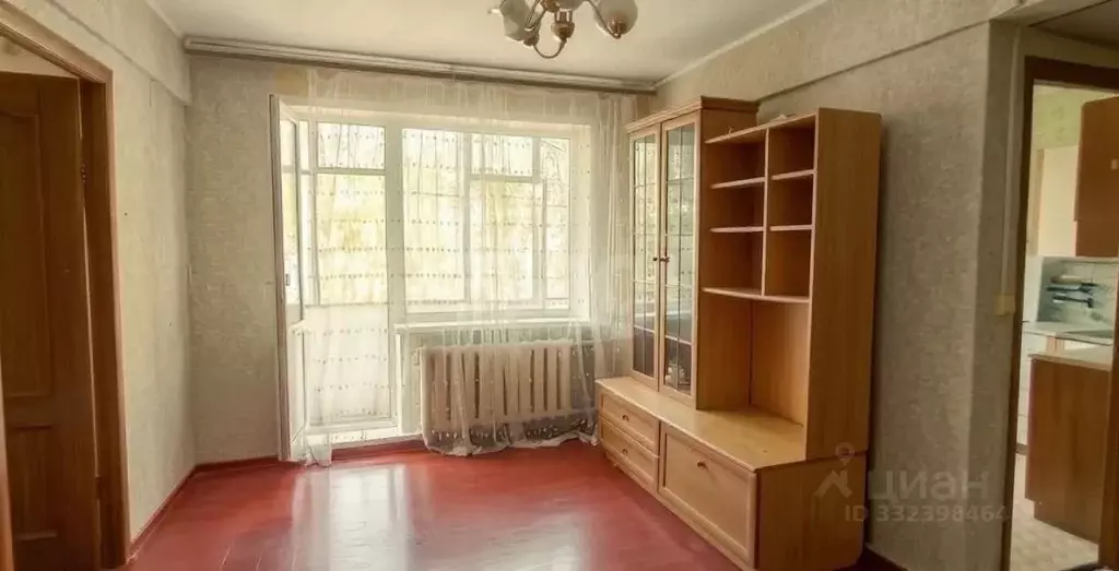 2-к кв. Брянская область, Карачев ул. Тургенева, 1 (45.0 м) - Фото 1