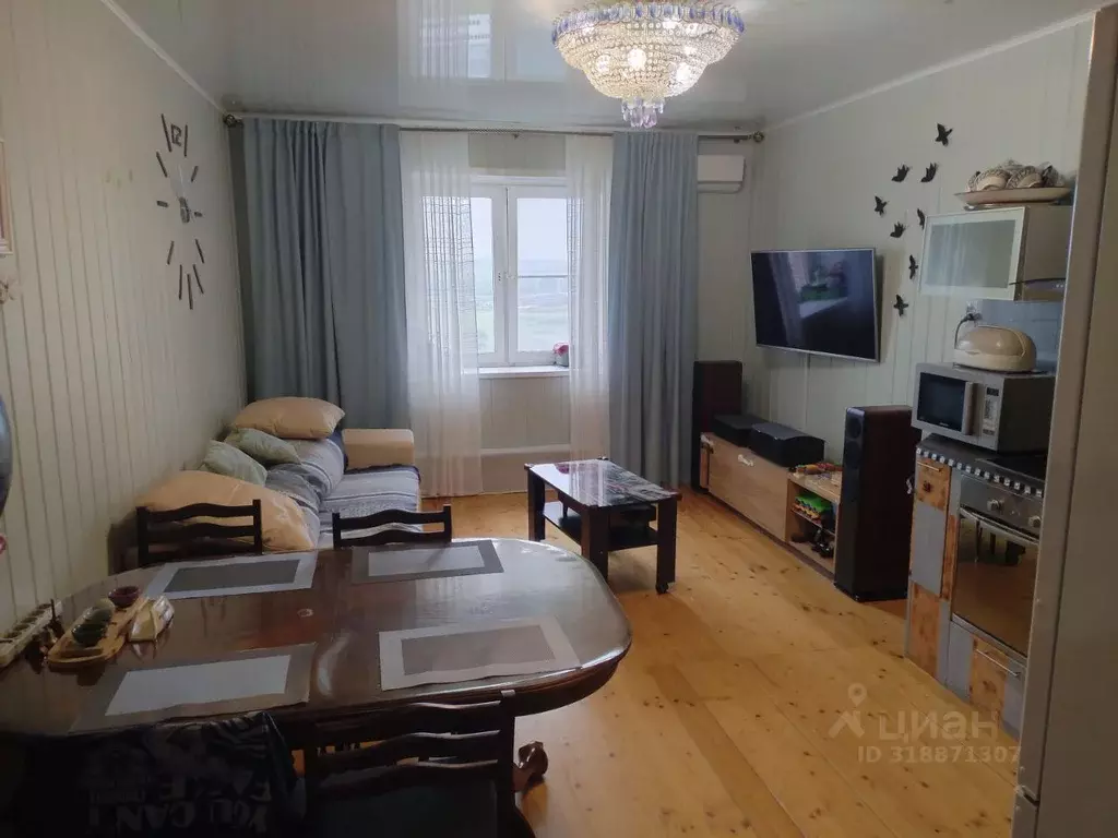 2-к кв. Тульская область, Тула ул. Металлургов, 106 (70.0 м) - Фото 0