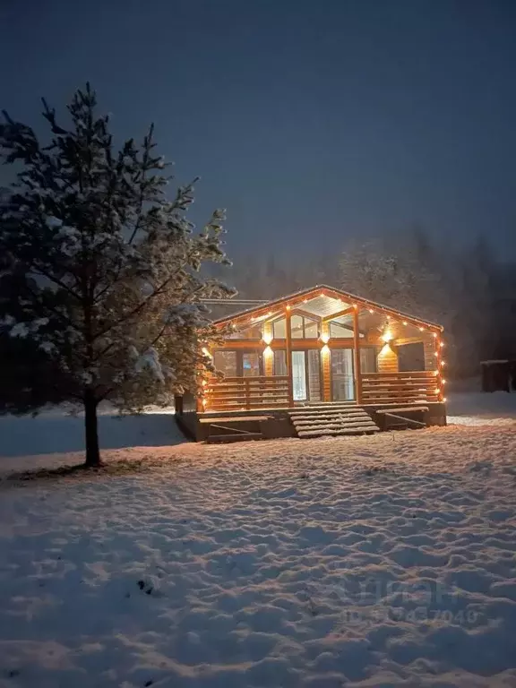 Дом в Ленинградская область, Лужский район, Заклинское с/пос, д. ... - Фото 0