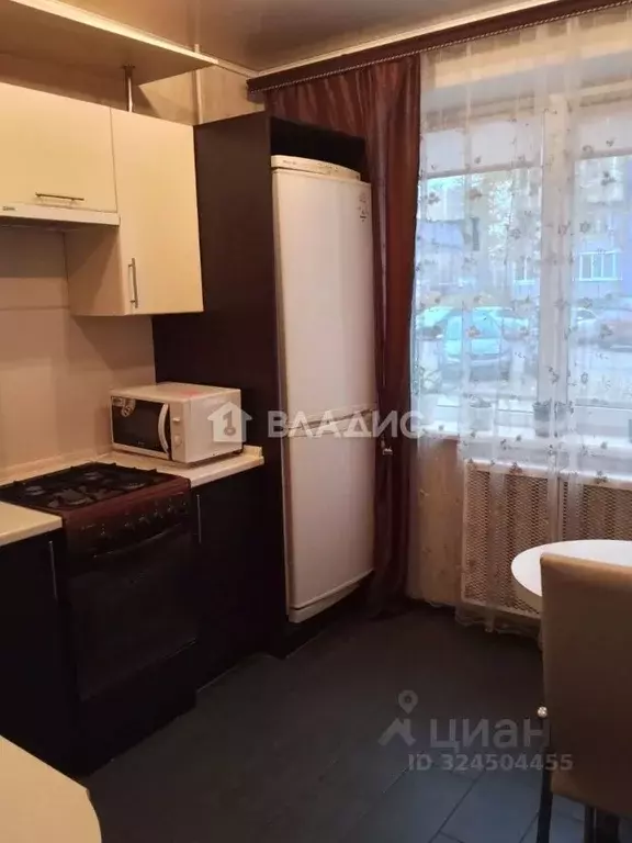 3-к кв. Владимирская область, Владимир ул. Комиссарова, 1А (63.6 м) - Фото 2