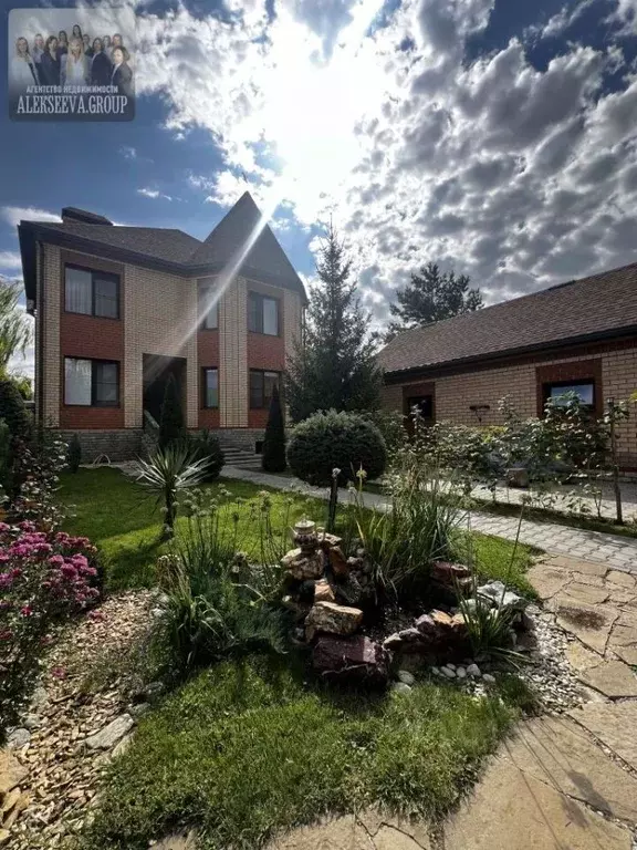 Дом в Оренбургская область, Оренбург Южный мкр, ул. Смоленская, 22 ... - Фото 0