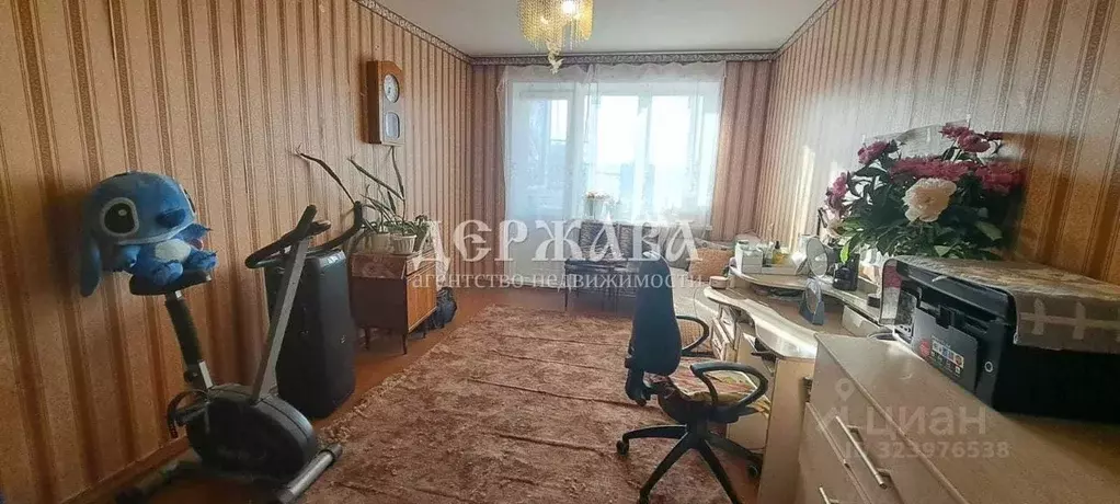 3-к кв. Белгородская область, Старый Оскол ул. Хмелева, 1 (61.8 м) - Фото 1