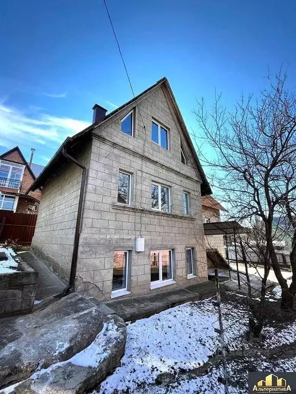 Дом в Ставропольский край, Кисловодск ул. Фоменко 3-я линия (200 м) - Фото 0