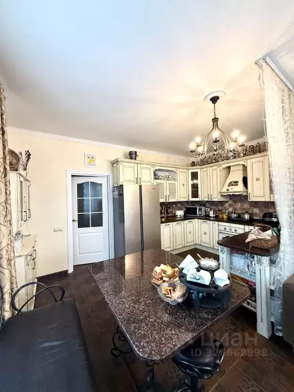 Таунхаус в Московская область, Наро-Фоминский городской округ, д. ... - Фото 1