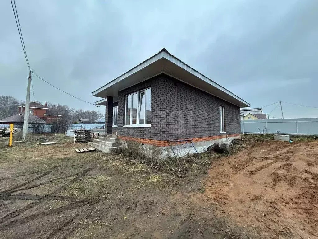 Дом в Башкортостан, Иглинский район, с. Акбердино Центральная ул., 57 ... - Фото 1