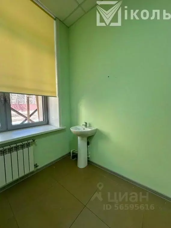 Офис в Иркутская область, Ангарск 88-й кв-л,  (20 м) - Фото 0