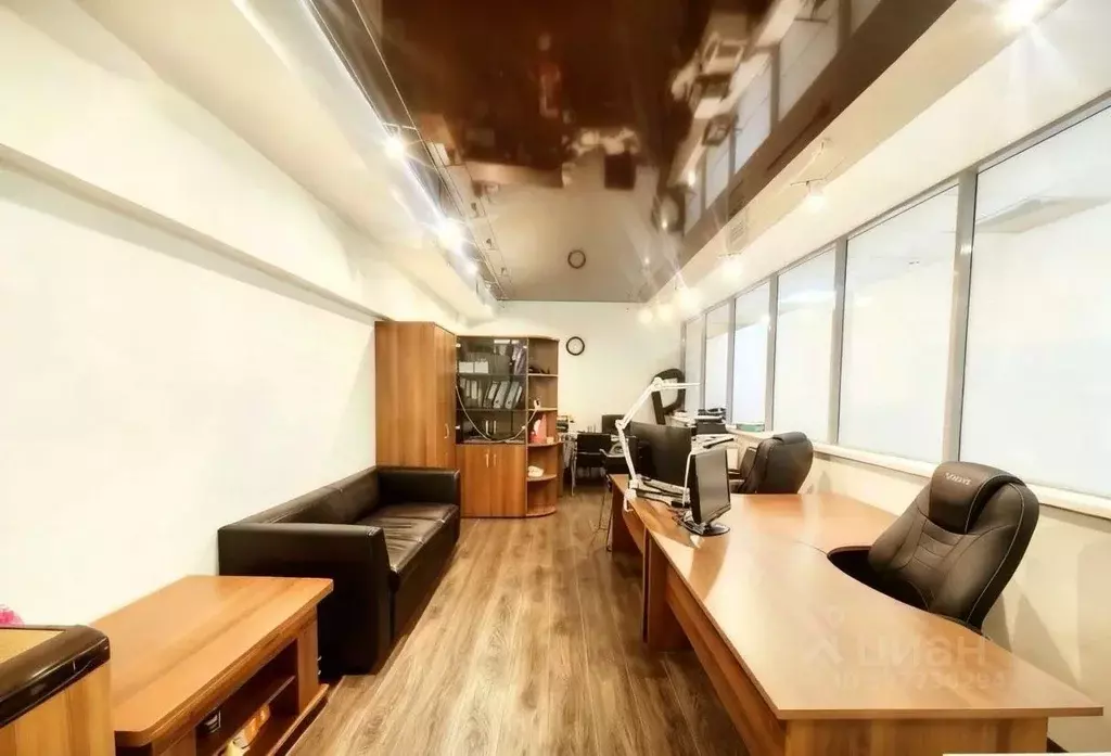 Офис в Новосибирская область, Новосибирск Академгородок мкр, ул. ... - Фото 1