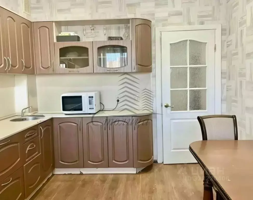 1-к кв. Белгородская область, Старый Оскол Степной мкр, 9 (51.2 м) - Фото 2