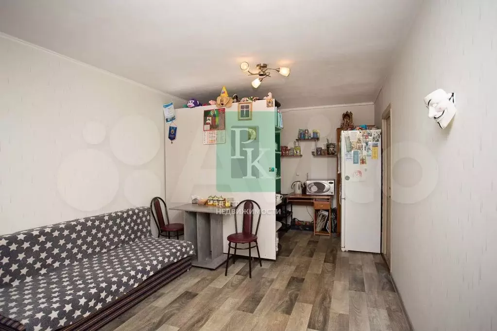 Комната 28,6 м в 3-к., 3/5 эт. - Фото 1