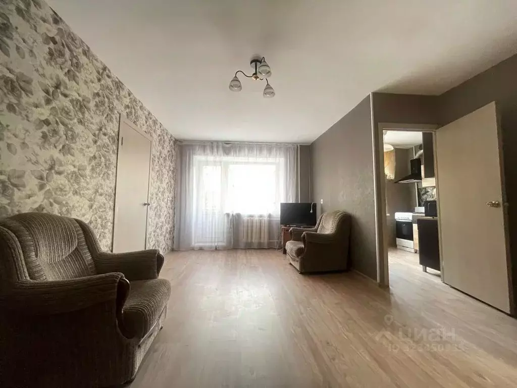 2-к кв. Челябинская область, Челябинск Российская ул., 303 (46.0 м) - Фото 1