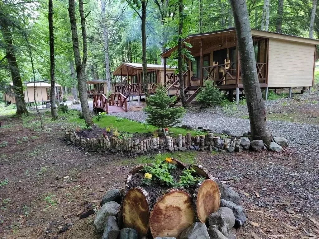Комната Карачаево-Черкесия, Зеленчукский район, с. Архыз  (10.0 м) - Фото 1