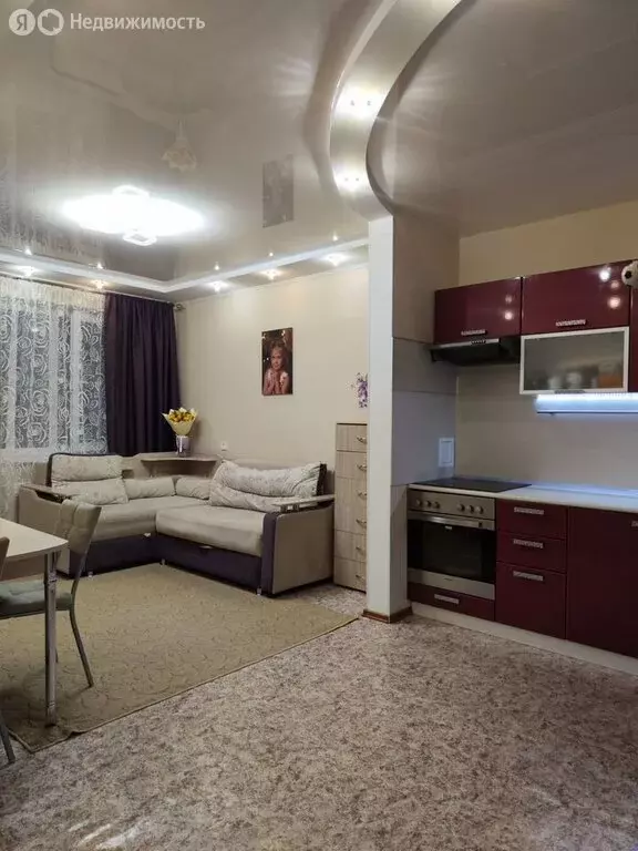 3-комнатная квартира: Томск, микрорайон Солнечный, улица Обручева, 8 ... - Фото 1