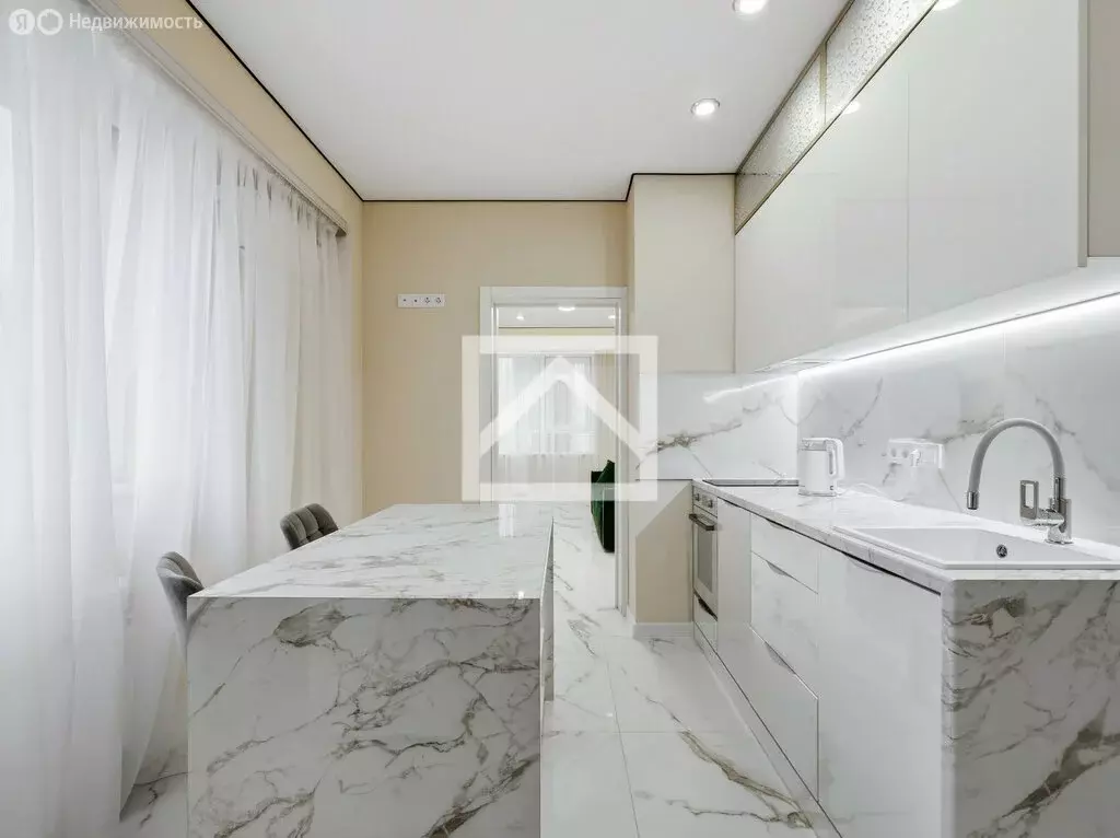 1-комнатная квартира: Ялта, пос. Массандра, ш. Южнобережное (37.7 м) - Фото 1