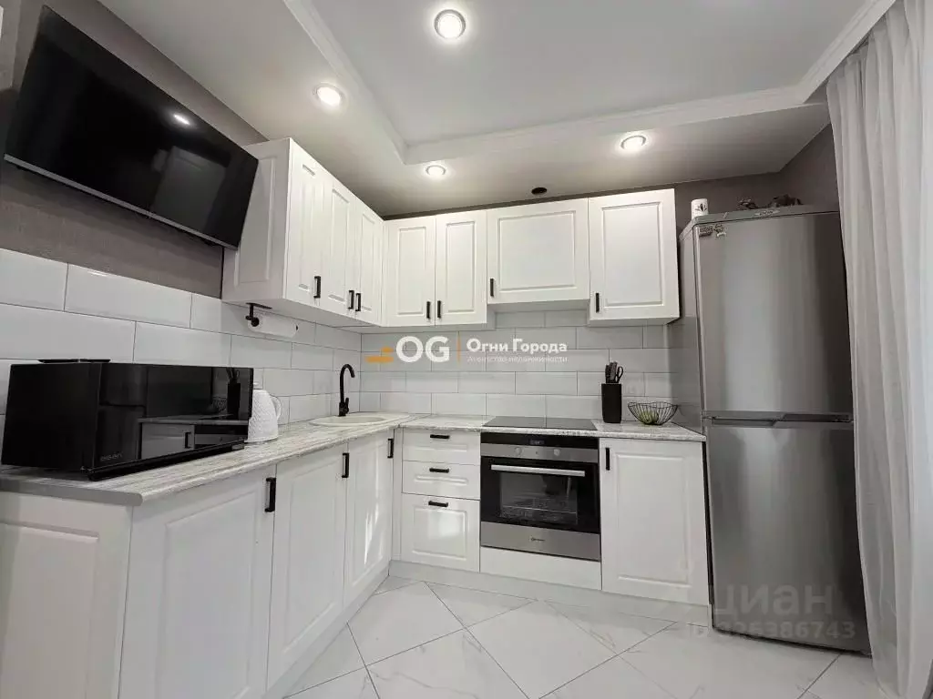 1-к кв. Брянская область, Брянск ул. Комарова, 55 (41.7 м) - Фото 1