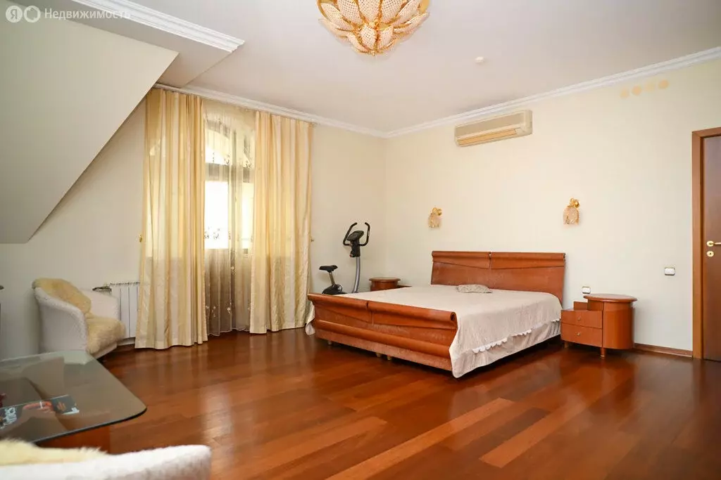 5-комнатная квартира: Казань, улица Некрасова, 38 (223 м) - Фото 1