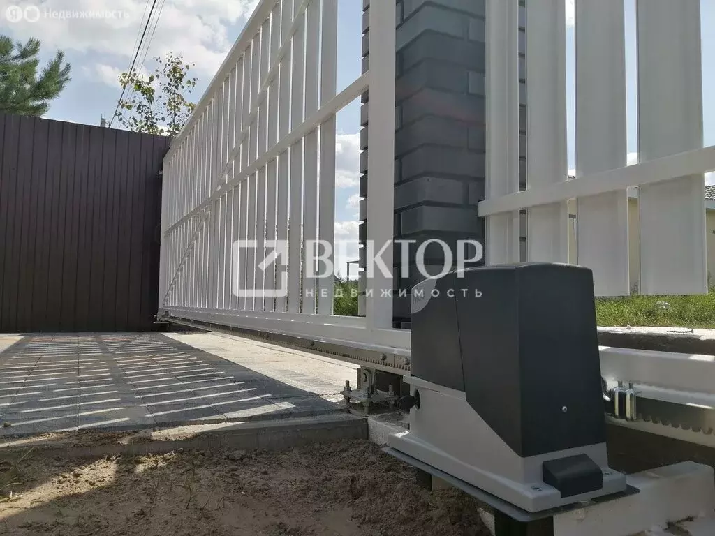 Дом в Ярославский муниципальный округ, деревня Алешково, Придорожная ... - Фото 1