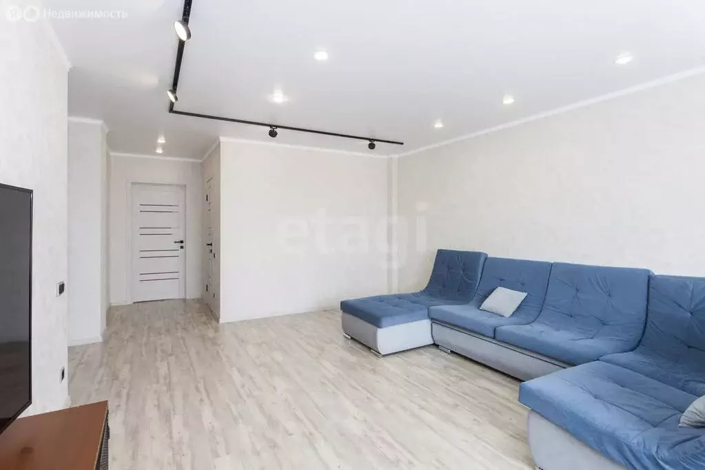 4-комнатная квартира: Абакан, улица Лермонтова, 18 (110.8 м) - Фото 1