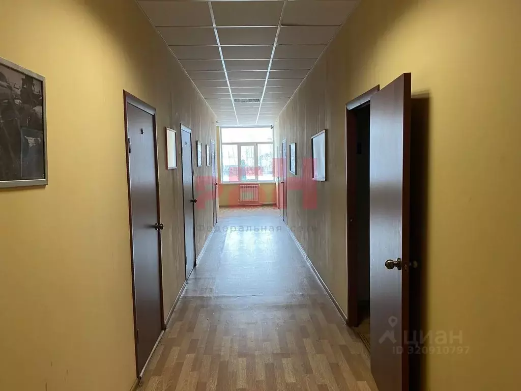 Офис в Свердловская область, Березовский тракт Березовский, 8 (376 м) - Фото 1