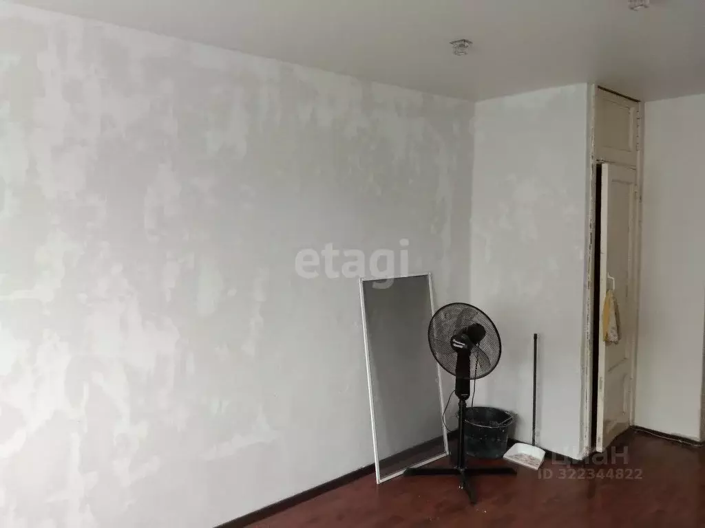 Комната Свердловская область, Нижний Тагил ул. Коминтерна, 38 (17.3 м) - Фото 1